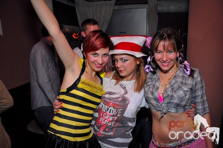 The Best Halloween Party @ Chanson,