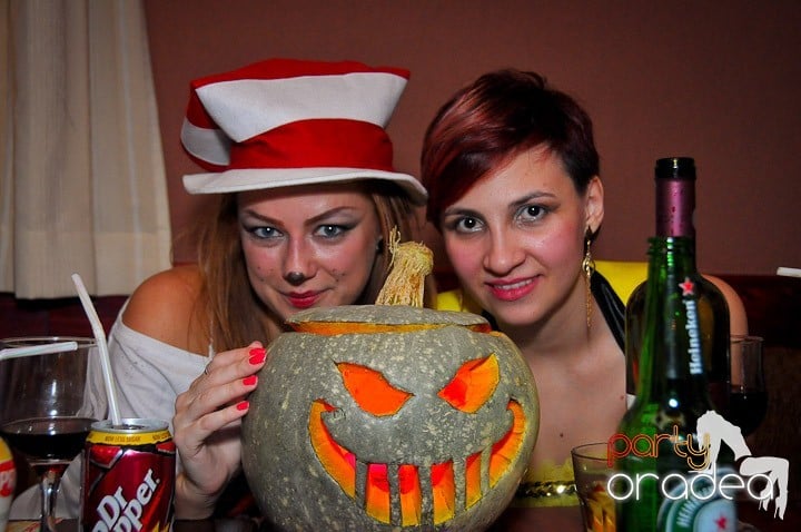 The Best Halloween Party @ Chanson,