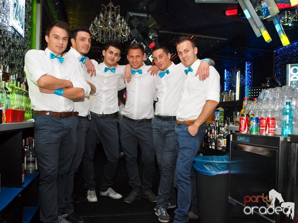 The One: Fashion Night - Titanium Angels,