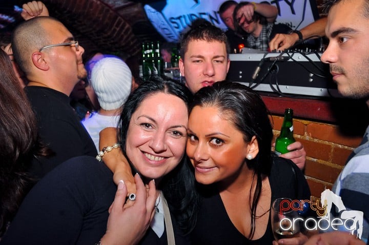 USMB Afterparty în Escape cu Bárány Attila,