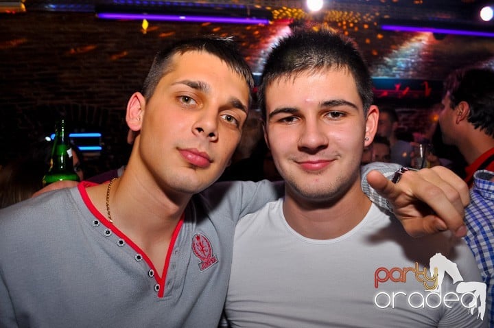 USMB Afterparty în Escape cu Bárány Attila,