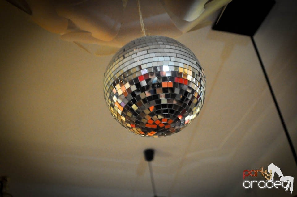 Valentine's Day Party în Lactobar,