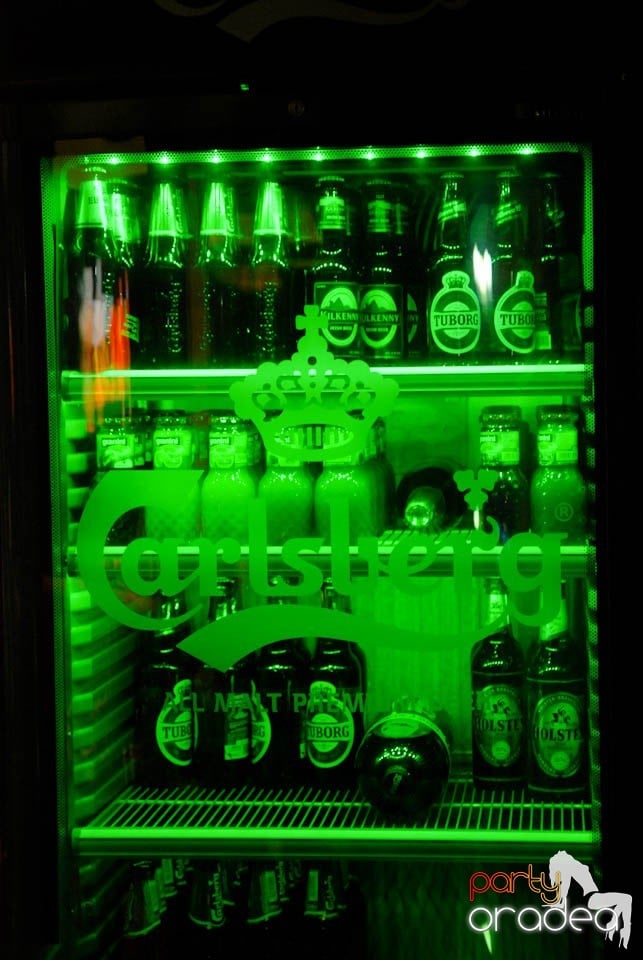 Vineri seara e distracţie în Green Pub, Green Pub