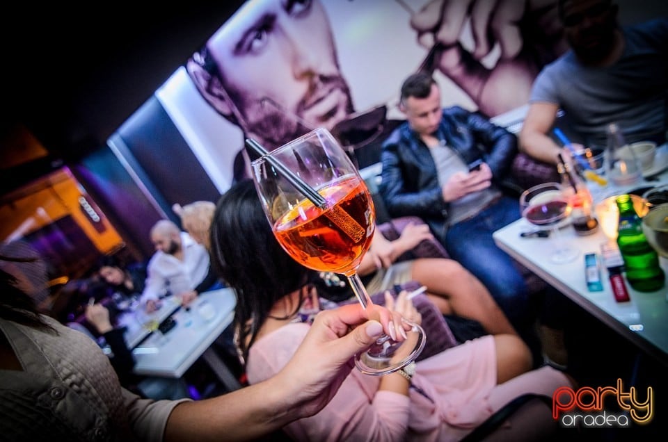 Vineri seara în Blanc Coffee, 