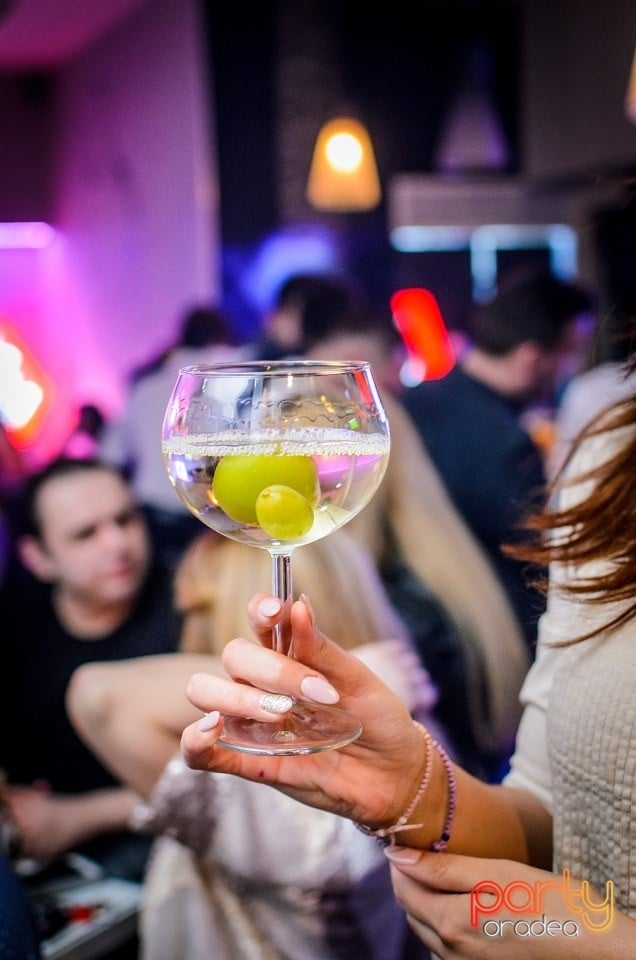 Vineri seara în Blanc Coffee, 