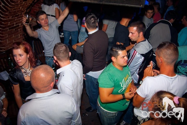 Vineri seara în Escape, 