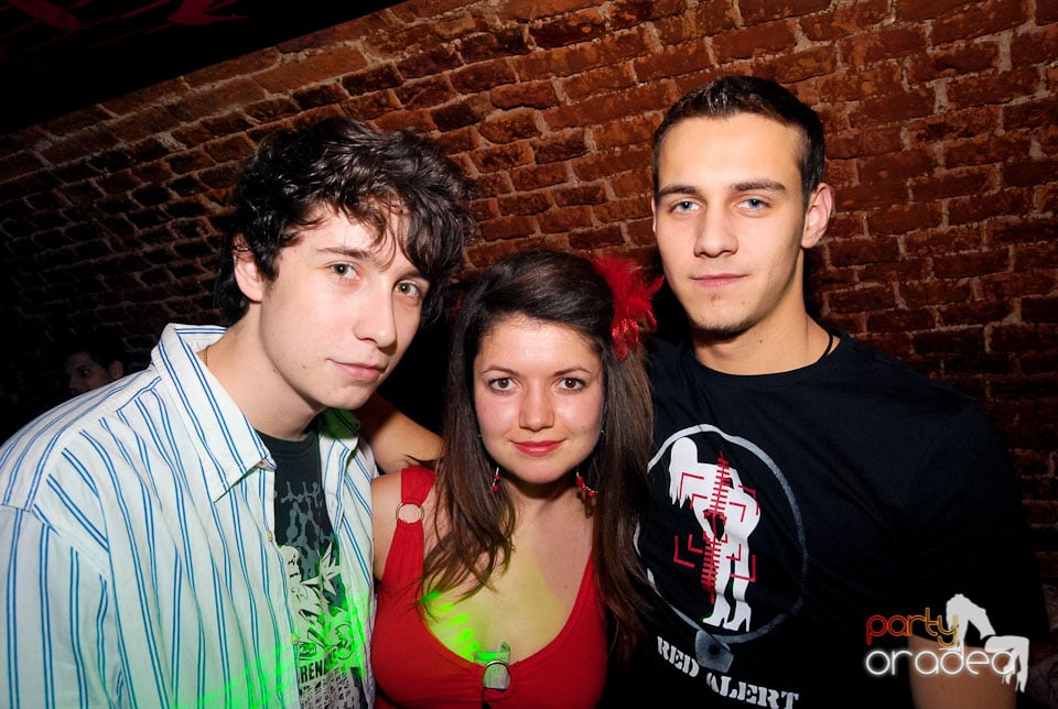 Voie bună la NMD Student Party,
