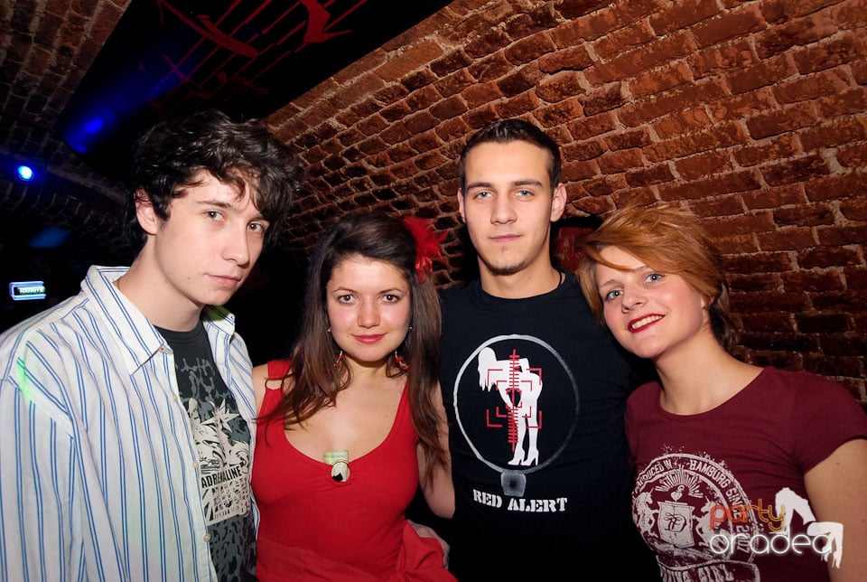 Voie bună la NMD Student Party,