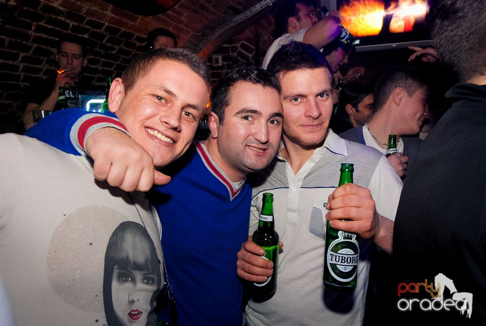 Voie bună la NMD Student Party,