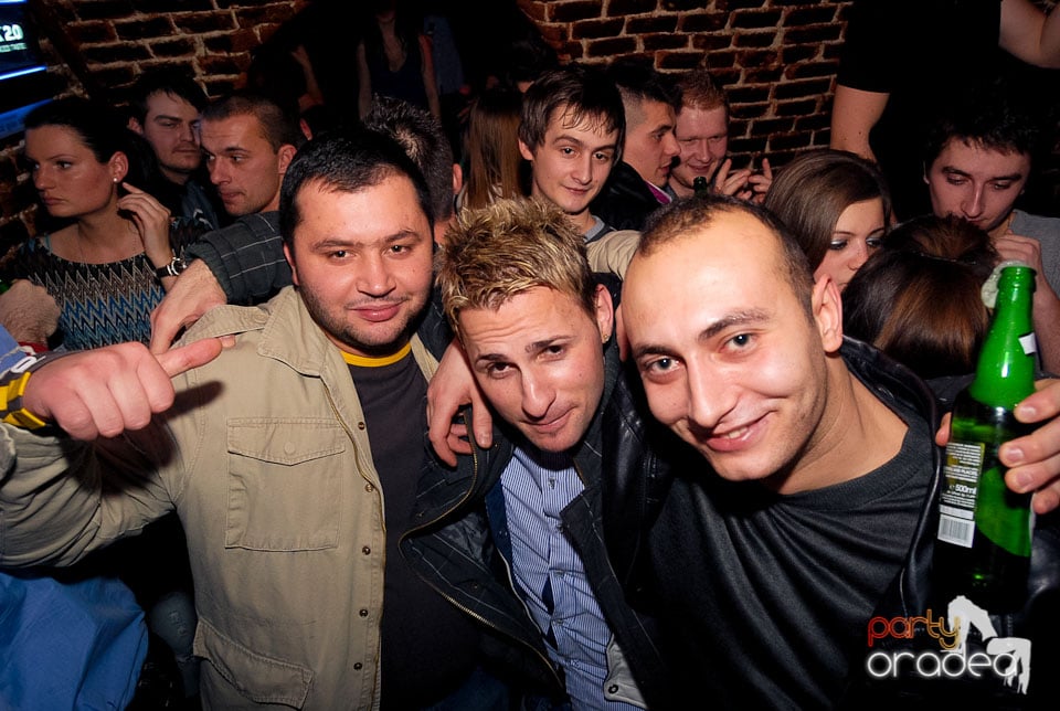 Voie bună la NMD Student Party,