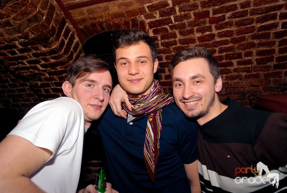 Voie bună la NMD Student Party,