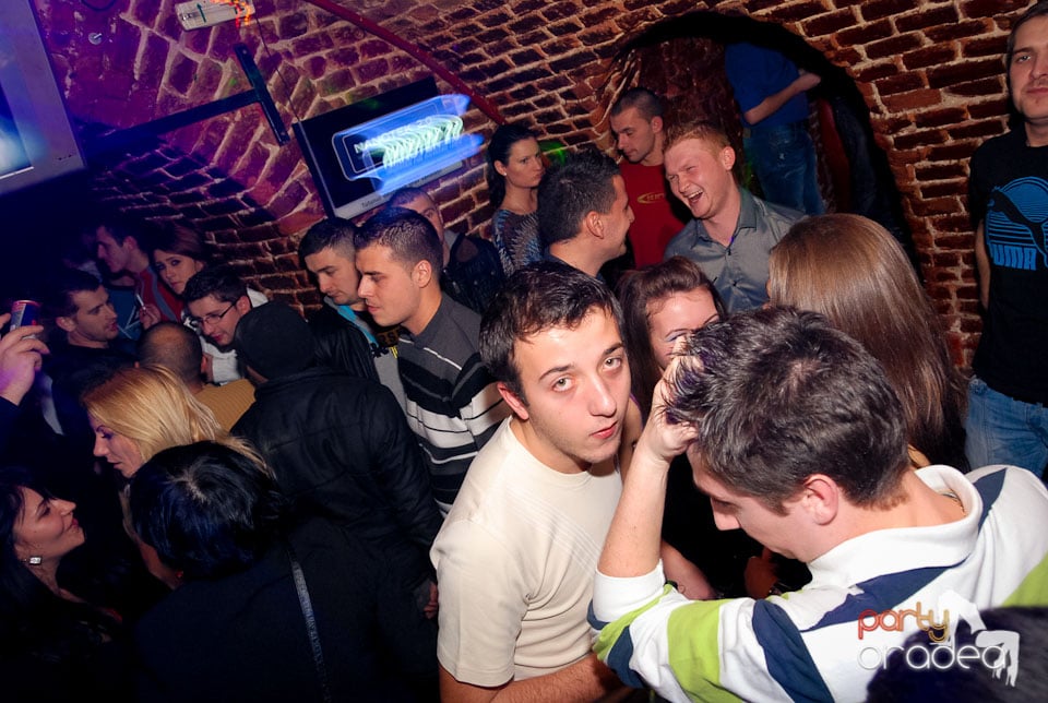 Voie bună la NMD Student Party,