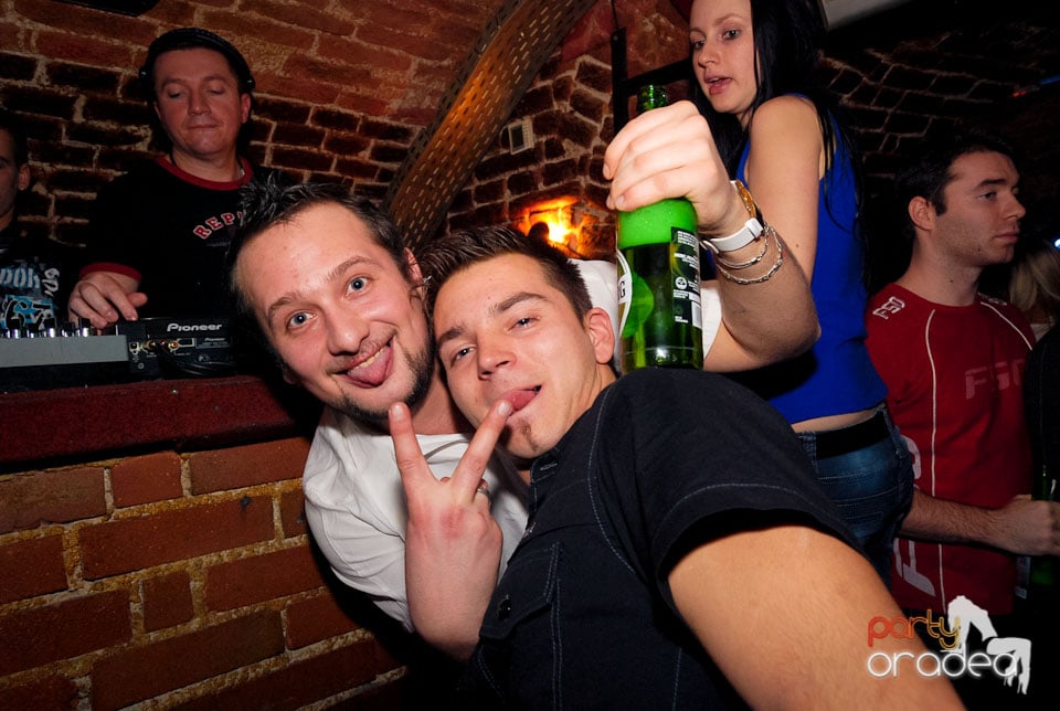 Voie bună la NMD Student Party,