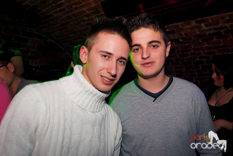 Voie bună la NMD Student Party,
