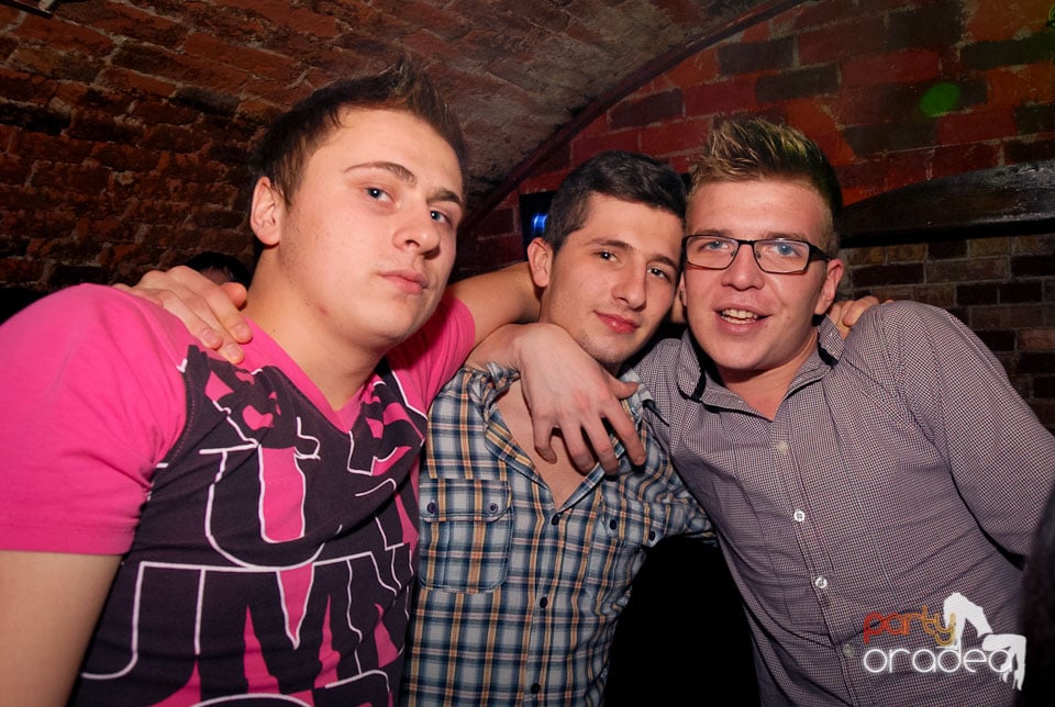 Voie bună la NMD Student Party,