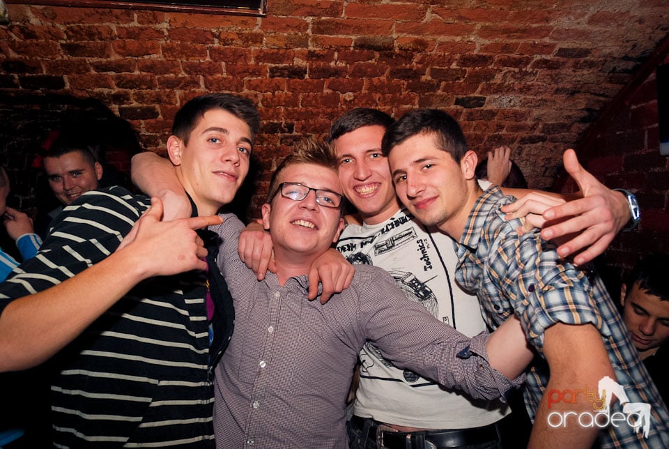 Voie bună la NMD Student Party,