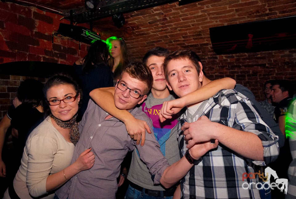 Voie bună la NMD Student Party,