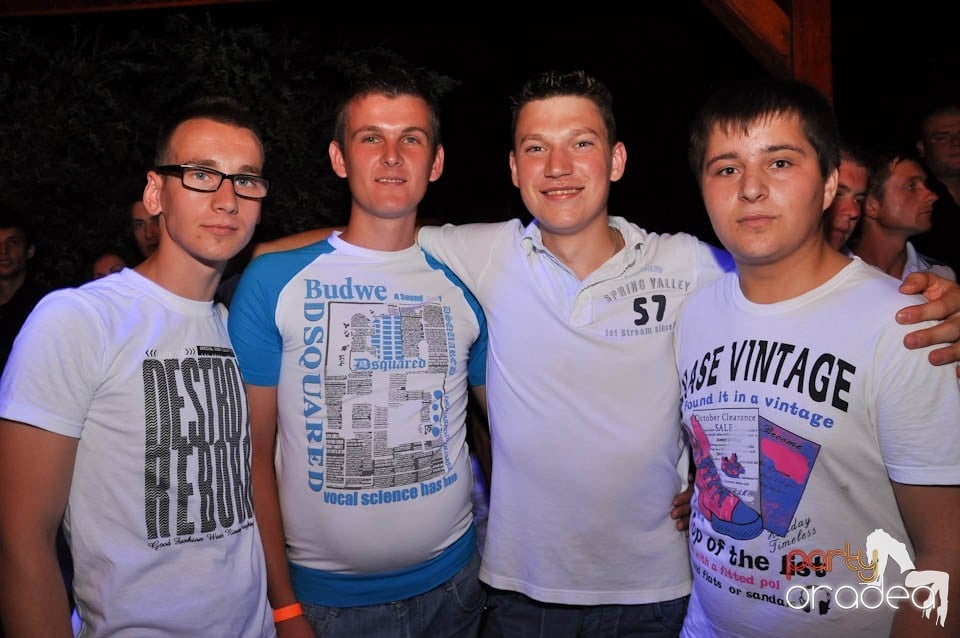 VV Party în Disco Faház,
