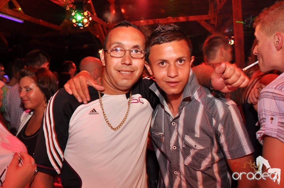 VV Party în Disco Faház,
