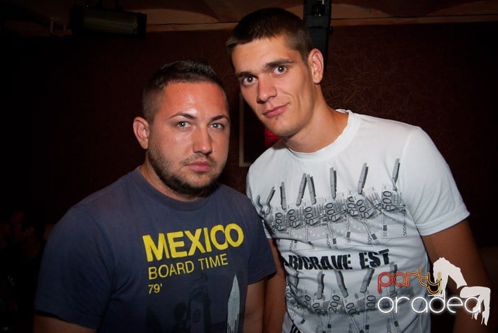 We Make Hits Party,