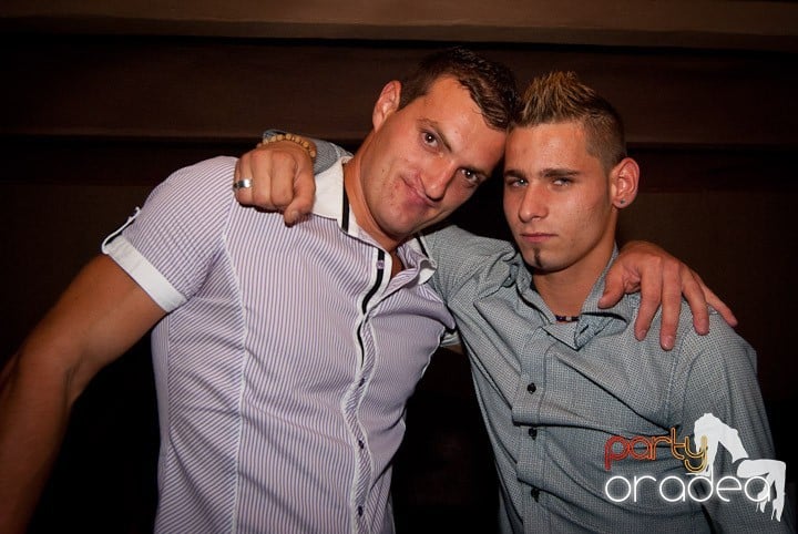 We Make Hits Party,