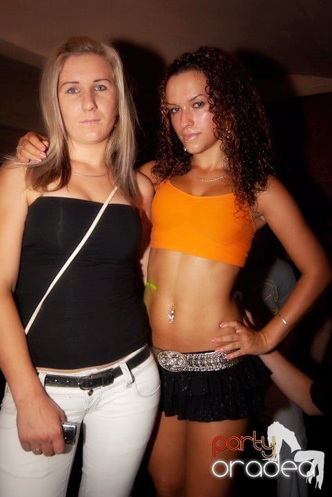 We Make Hits Party,