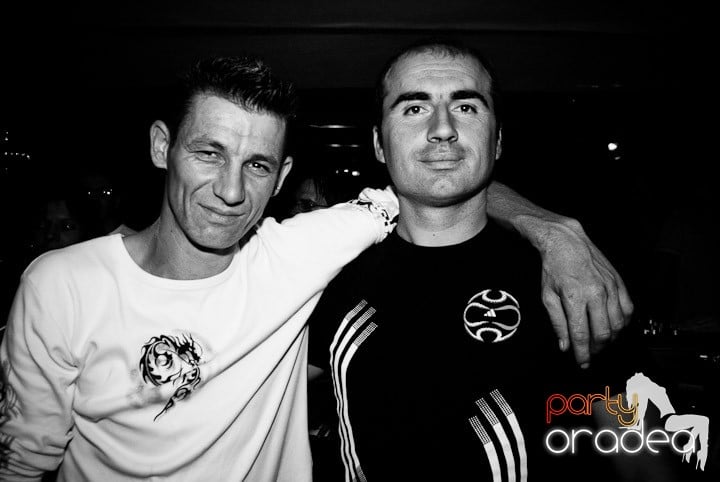 We Make Hits Party,