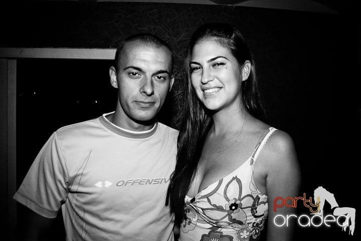 We Make Hits Party,