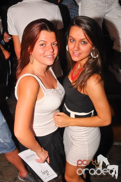 Wednesday Party @ Escape, 