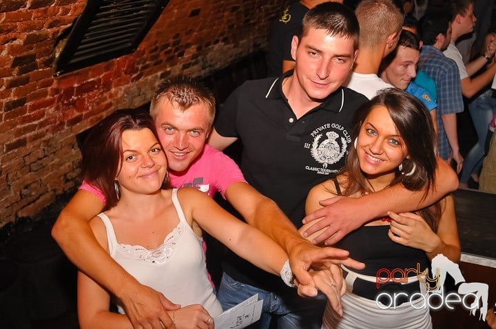 Wednesday Party @ Escape, 