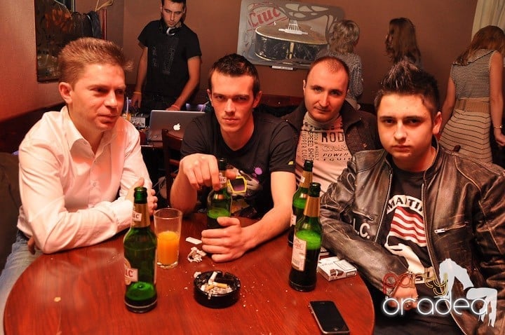 Weekend în Chanson,