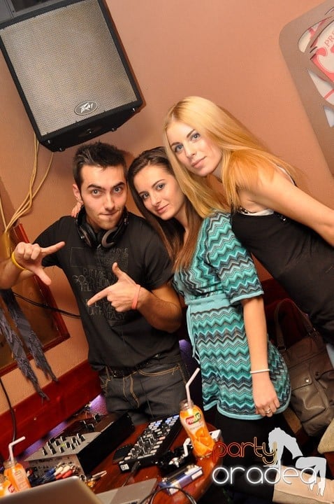 Weekend în Chanson,
