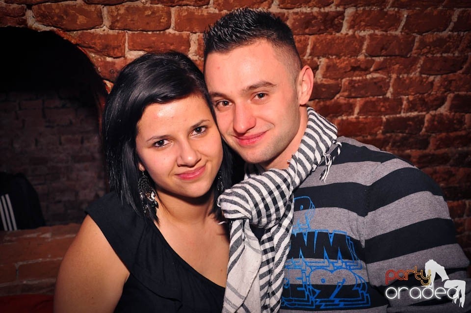 Weekend-ul începe în Escape,