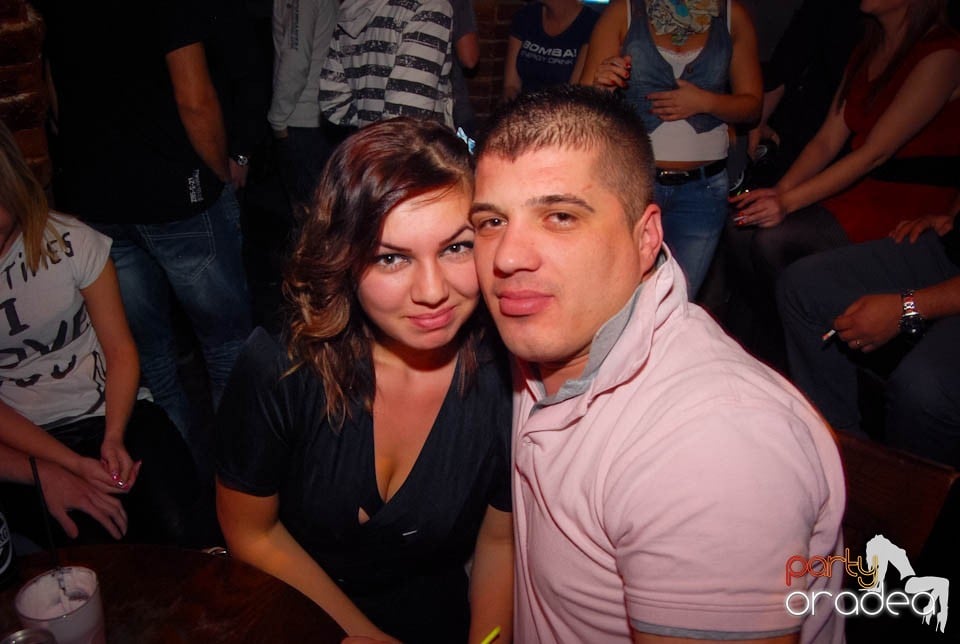Weekend-ul se încheie în Escape,