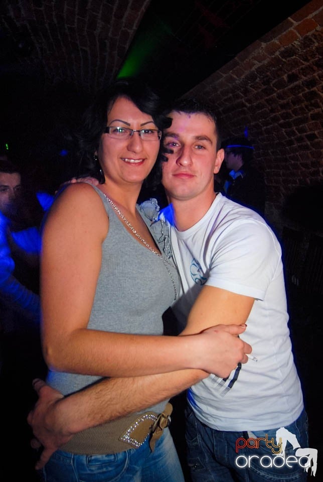 Weekend-ul se încheie în Escape,