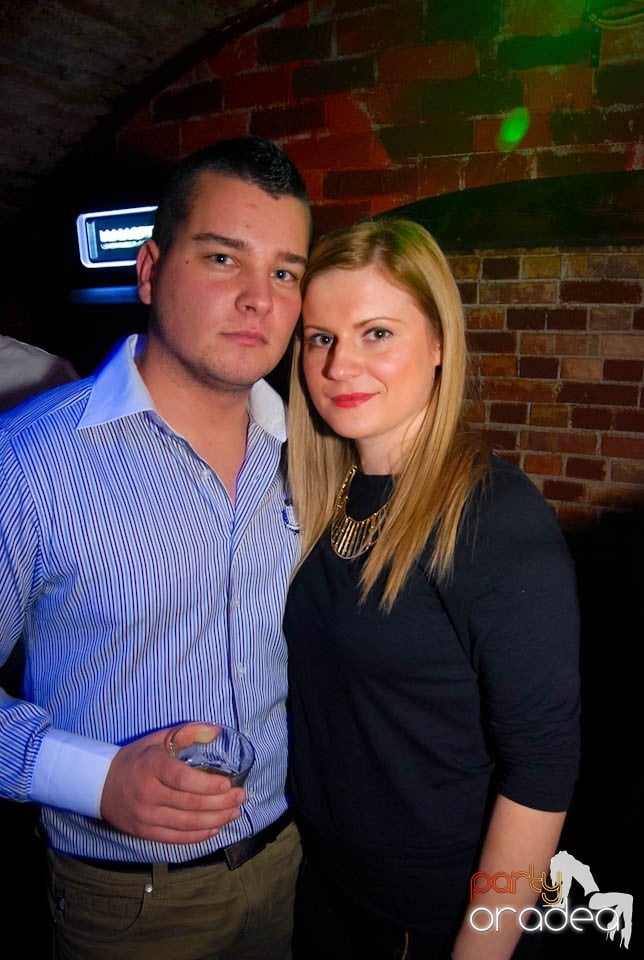 Weekend-ul se încheie în Escape,