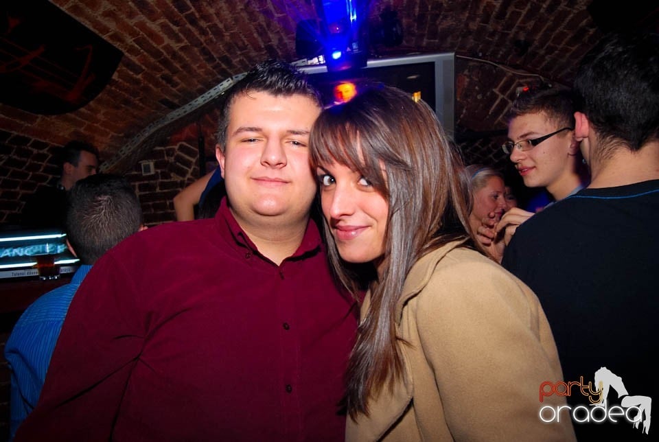 Weekend-ul se încheie în Escape,