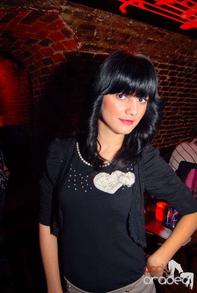 Weekend-ul se încheie în Escape,