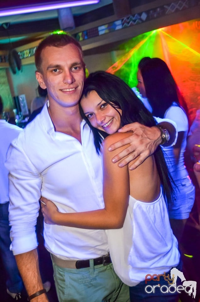 White Sensation Party, Zulu Caffe