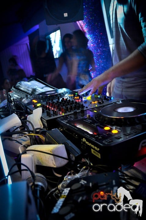 Wild Night Party, 