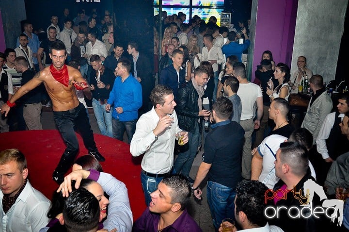 Wild Night Party, 