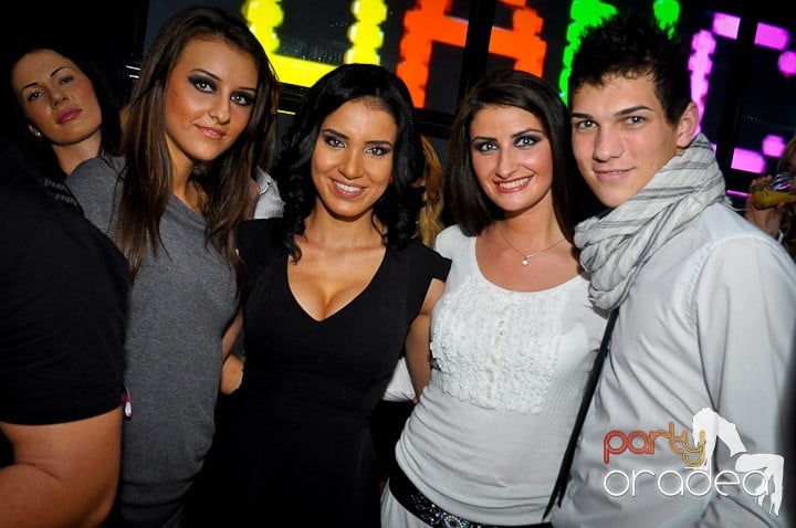 Wild Night Party, 