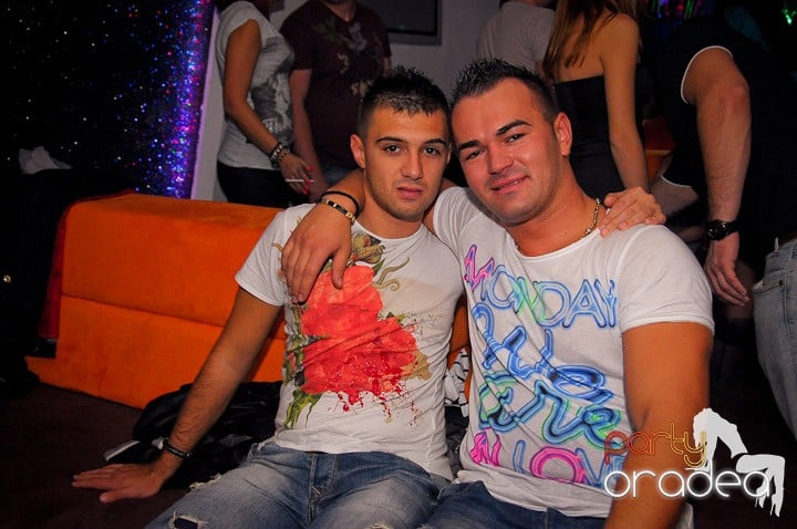Wild Night Party, 