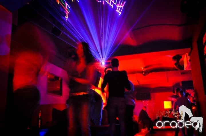 Wild Student Party, 