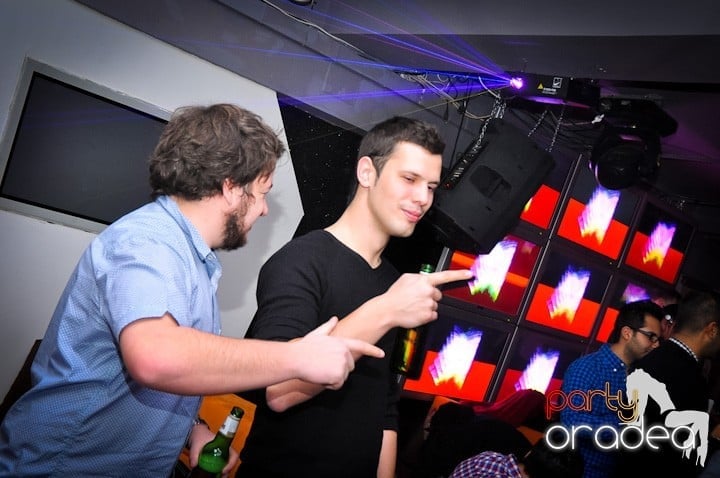 Wild Student Party, 
