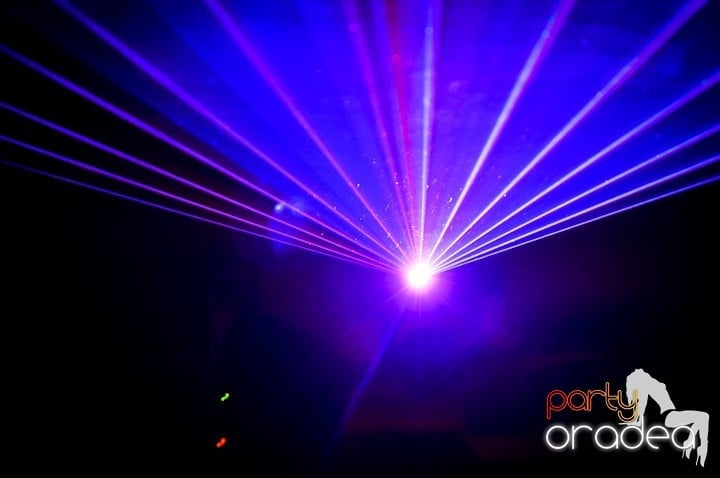 Wild Student Party, 