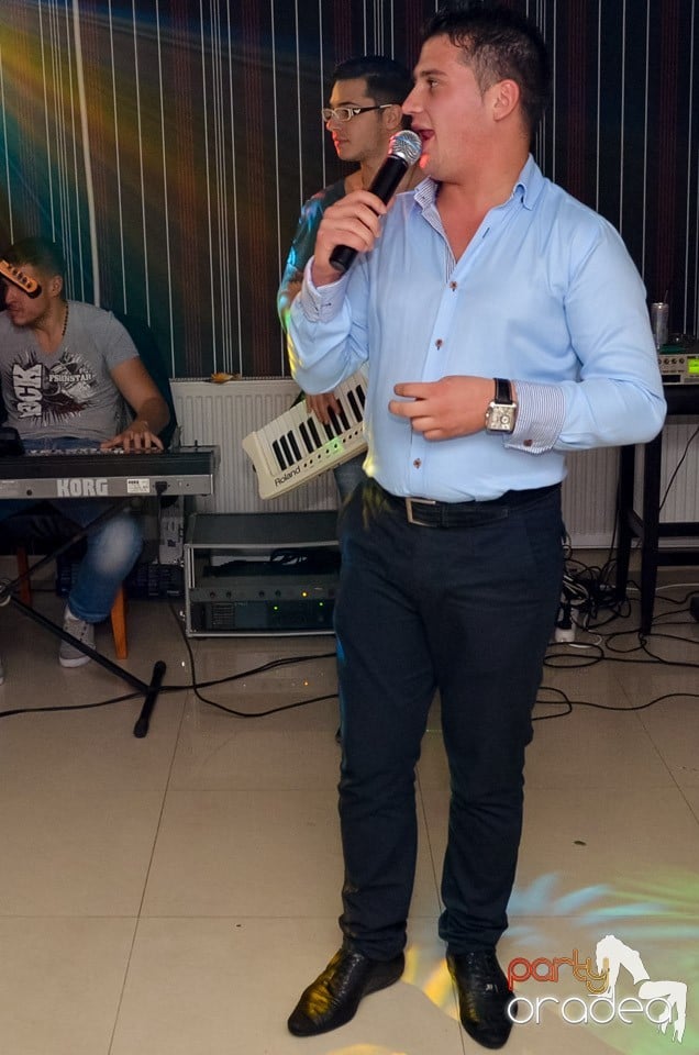 100% Show în L'Amore Caffe Club, 