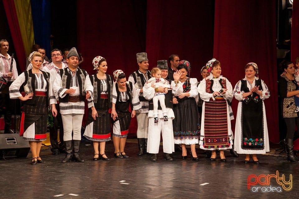 Ansamblul Crişana, Teatrul Regina Maria