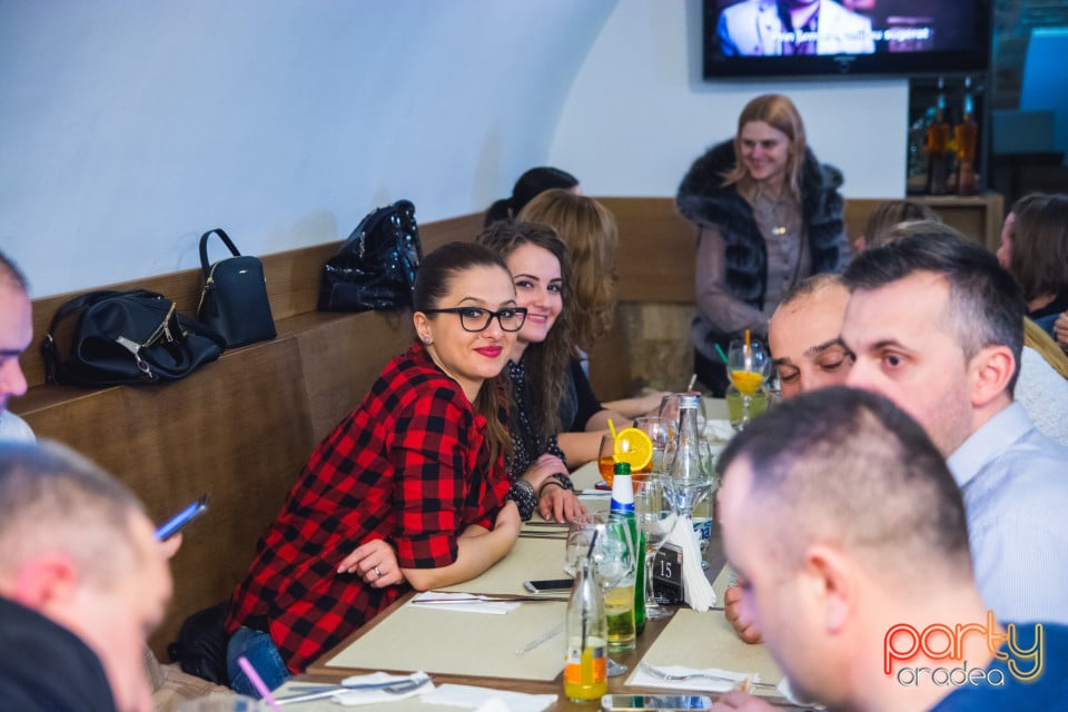 Vineri seara în Restaurant Borsalino, Borsalino