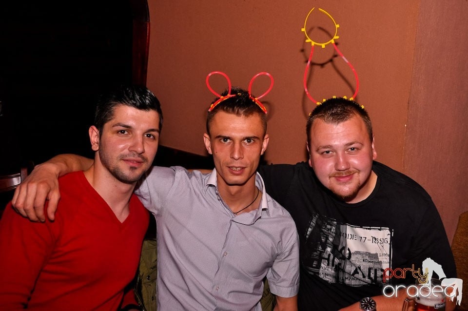 Bunny Party vineri în Chanson, 